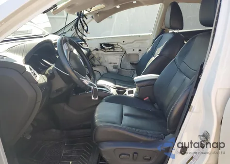 2015 Nissan Rogue S z USA, uszkodzony, nr VIN 5N1AT2MV4FC777121